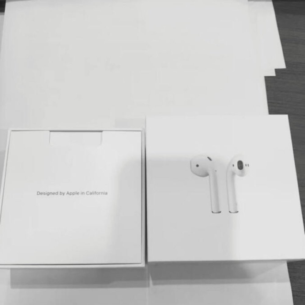 *NEW* Apple AirPod Pros (2nd Gen)